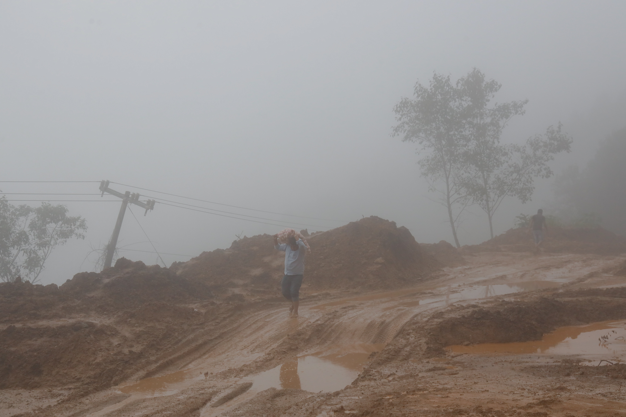 Emergencia en la quebrada Montaña por el huracán John